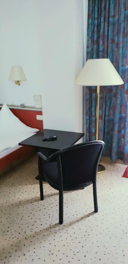 Hotel Bitterfelder Hof Eksteriør bilde